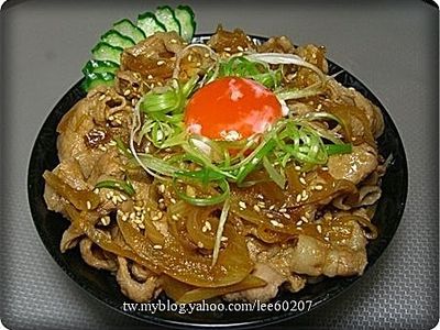 參考食譜 : 薑汁肉片蓋飯