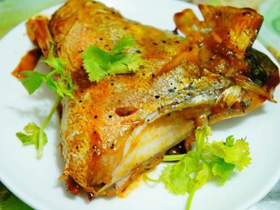 參考食譜 : 「得意的一天橄欖油」三杯燒下巴