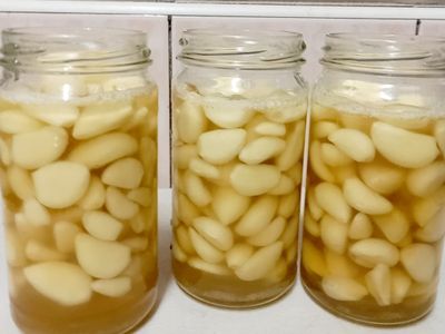 醃糖蒜-（蠟八蒜）