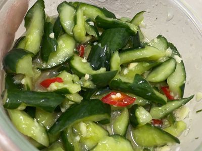 參考食譜 : 涼拌小黃瓜