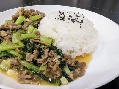 蠔油羊肉燴飯