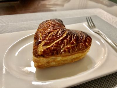 國王派（橙花杏仁奶油霜）