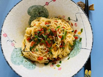 參考食譜 : 泰式檸檬辣椒拌麵/5分鐘/簡單快速