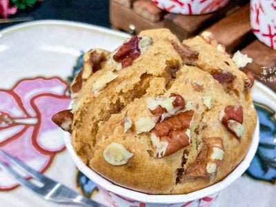 參考食譜 : 桂圓核桃蛋糕