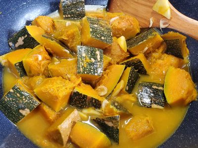 參考食譜 : 薑燒南瓜