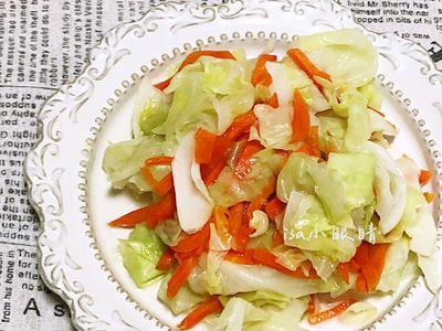 參考食譜 : 紅蘿蔔炒高麗菜