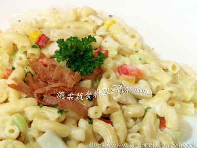 參考食譜 : ♥憶柔蔬食♥蘑菇奶油白醬義大利麵~可素食