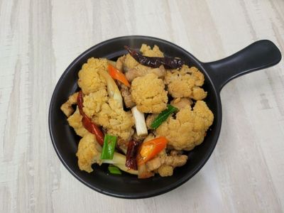 絕對入味！香氣滿滿的乾鍋白花椰菜