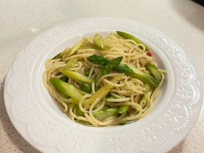清炒蘆筍義大利麵
