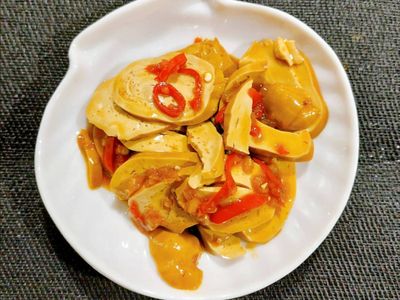 香辣涼拌素雞(五辛素)