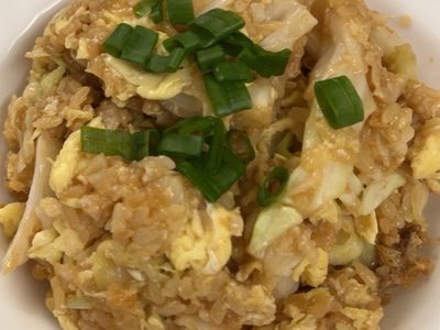 參考食譜 : 高麗菜炒飯