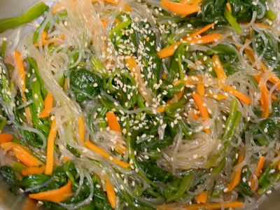 菠菜涼拌冬粉