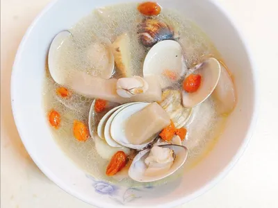 菜脯蒜頭蛤蜊雞湯