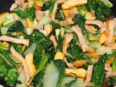 肉絲豆乾炒小白菜