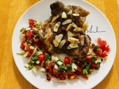 蒜片蜜汁雞腿排