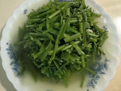 參考食譜 : 水炒空心菜