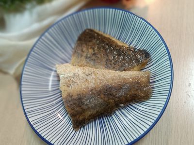 海鹽煎金目鱸魚