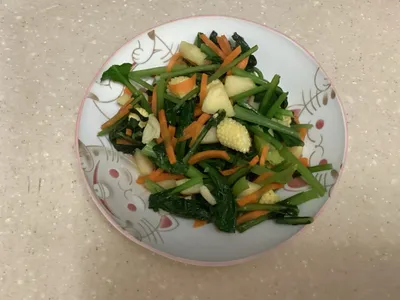 玉米筍蘋果炒青江菜