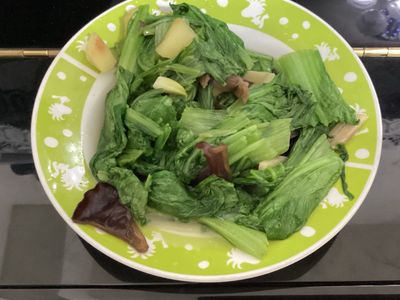 蘋果炒黑夜白菜