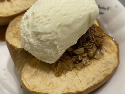 香料烤蘋果