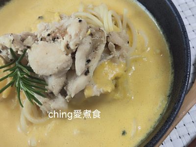 義式雞肉南瓜奶油濃湯麵