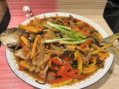 年菜系列：鴻運當頭金鯧（紅燒）