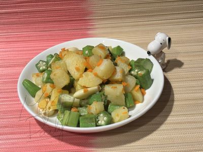 零廚藝系列：秋葵馬鈴薯丁