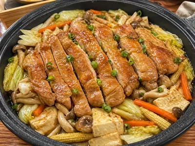 無水高麗菜燜雞腿排