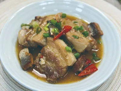 鹹魚燜五花肉