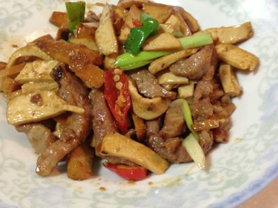 參考食譜 : [快炒料理]豆乾炒肉絲-很下飯的菜
