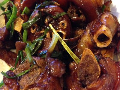 參考食譜 : Vanessa愛料理❤賴媽媽滷豬腳❤