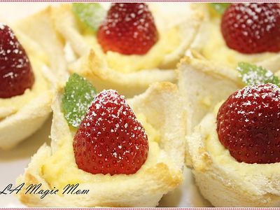 參考食譜 : 莓時間- 輕鬆版之卡士達草莓塔