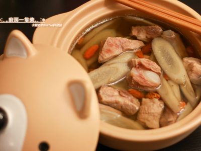 參考食譜 : 大同電鍋版-牛蒡排骨清湯