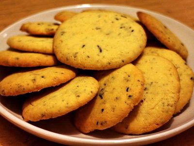 參考食譜 : 手揉魚池紅玉茶餅乾