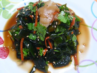 參考食譜 : lanni  簡易快速涼拌海帶芽