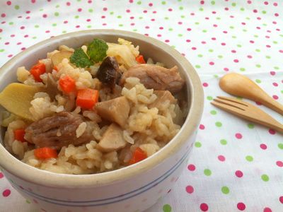 參考食譜 : 【臺東農產好料理】杏鮑菇片肉炊飯