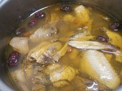 參考食譜 : 當歸雞