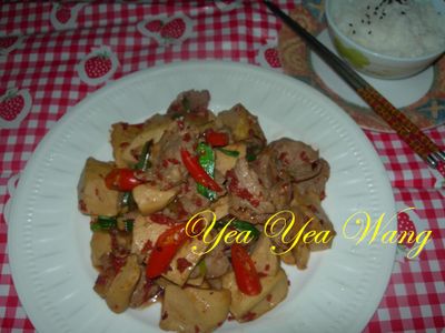 紅麴醬爆豆干片