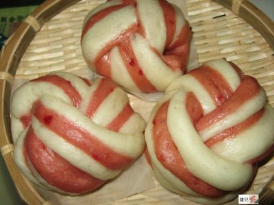 參考食譜 : 甜菜根花捲