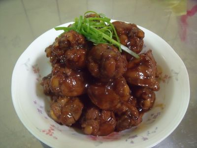 參考食譜 : 很香很好吃的-醋燒雞小腿