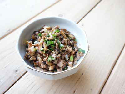 【鹿窯菇事】愛媽媽料理__炒香菇肉燥