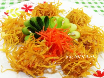 參考食譜 : 年菜★金絲肉丸★