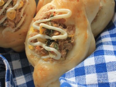 Tuna Bun (Sponge-Dough Method ) 吞拿魚包 (中種法)