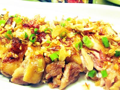 參考食譜 : 蒜香油葱雞腿排