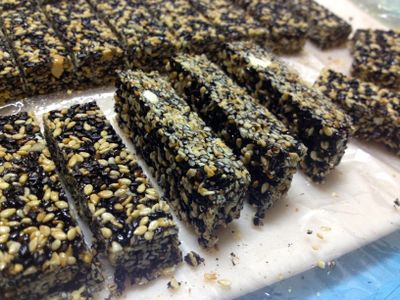 東方巧克力＿黑芝麻糖