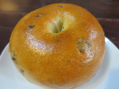 參考食譜 : 天然酵母 “紫蘇貝果”[烘焙展食譜募集]