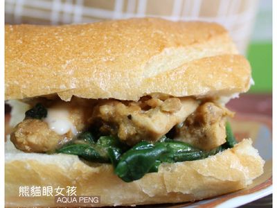 菠菜雞肉咖哩三明治｜熊貓眼女孩