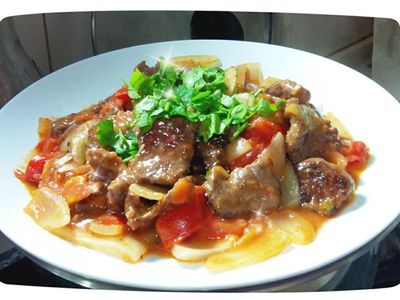參考食譜 : 味曾番茄燴牛排
