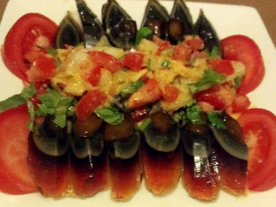 參考食譜 : 涼拌皮蛋黃金泡菜