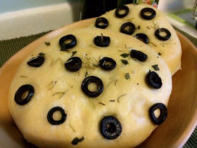 參考食譜 : 超健康～橄欖佛卡夏麵包